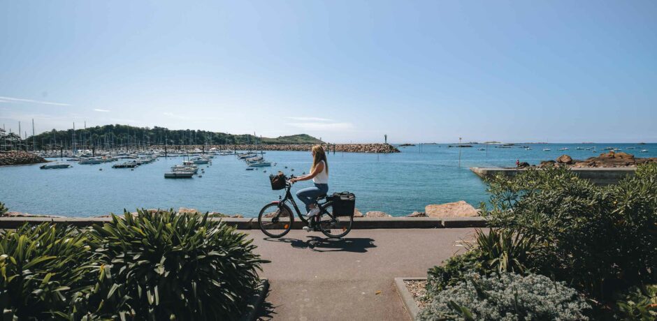 GR34 à vélo : Côte de Granit Rose